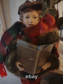 Valerie Parr Hill Dickens-Style Victorian Christmas Caroler Family Set of 4