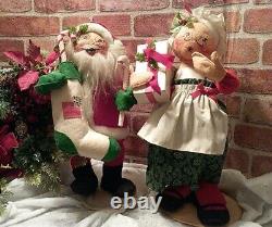 Vintage 1991 Designer Annalee Santa & Mrs Claus Hand Painted Christmas Dolls