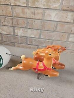 Vintage Christmas 1970 EMPIRE Santa's Sleigh 2 Reindeer LIGHTED Blow Mold EXCE