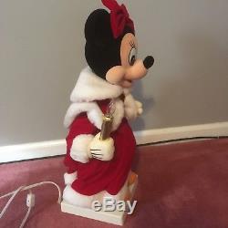 Vintage Disney 1994 It's A Small World Holiday Animated with music BOXED RARE