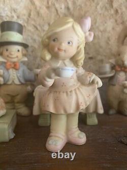 Vintage Enesco Memories of Yesterday Alice in Wonderland Collector's Set