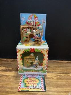Vintage Enesco The North Pole Village Elf Doodles 830445 Sandi Zimnicki NOB