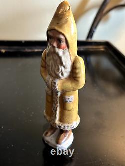 Vintage Extremely Rare Vaillancourt Folk Art Yellow Santa 131 © 1985