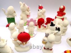 Vintage Huge Lot of 19 Snow Babies Pooh Mickey M & M Witch Toto Minnie Music Box