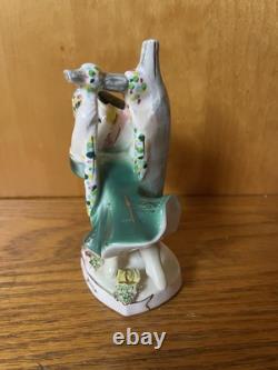 Vintage JUNE Norcrest Girl Figurine F 413 Swing Bonnet Ribbon