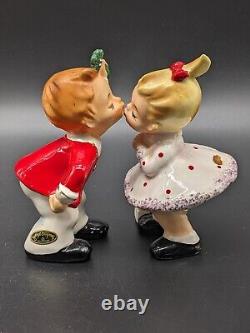 Vintage Josef Originals Christmas Kissing Boy and Girl Under Mistletoe RARE