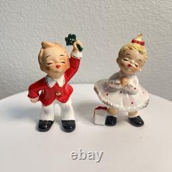 Vintage Josef Originals Christmas Kissing Boy and Girl Under Mistletoe RARE