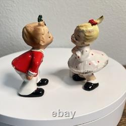 Vintage Josef Originals Christmas Kissing Boy and Girl Under Mistletoe RARE