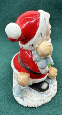 Vintage Lefton MCM Christmas Santa with 5 Baby Angels Figurine Made in Taiwan