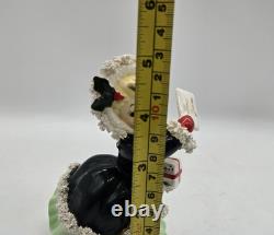 Vintage Napco Christmas Shopper Girl Postcard & Present Spaghetti Trim AX2750