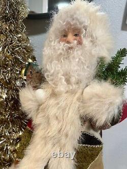 Vintage One of a Kind 1995 Linda Randall Quilted Woodland Santa Signed