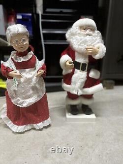 Vintage Telco The Original Motion-ettes of Christmas Santa, Mrs. Claus EUC