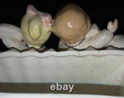 Vintage!'napco' Ceramic Christmas Planter Noel Kids On Candy Cane
