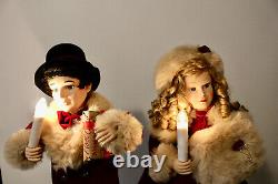 Vtg Animated Christmas Carolers Victorian Couple With Lighted Candlestick 27