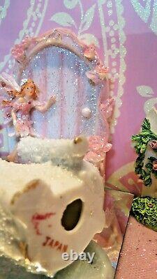 Vtg Christmas SUGARED SALT GLAZED Fawn Deer W RHINESTONE FACE GOLD BELL JAPAN