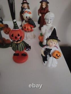 Vtg Halloween Lot Of 15 Small Figurines Witches Pumpkins Ghosts Black Cats