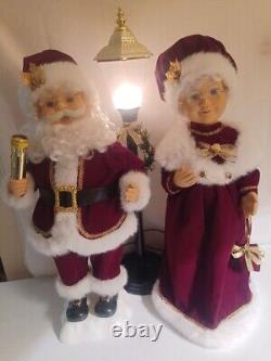 Vtg Santa & Mrs Claus Light Post Animated Triple Cord VERY CLEAN! 20 Tall