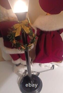 Vtg Santa & Mrs Claus Light Post Animated Triple Cord VERY CLEAN! 20 Tall