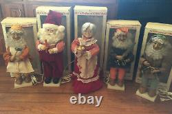 Vtg TELCO Motionettes Animated MR MRS SANTA CLAUS & 3 Elves Tested & Working