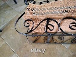 X Large Vintage Wicker Rattan Santa's Sleigh 21 X 32 X 13 Christmas Gift 13 Lbs