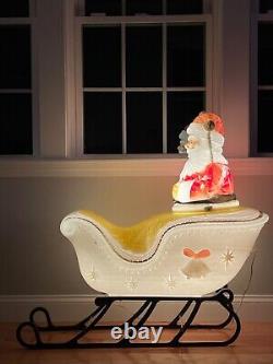 XL Vtg Santa Claus On Sleigh X-mas Blow Mold Light Up 38 X 36 X 16 Lawn Decor