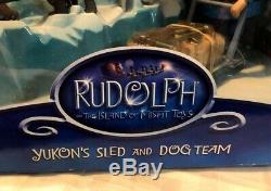 Yukon's Sled & Dog Team Rudolph Island Misfit Toys Memory Lane 2002 New Sealed